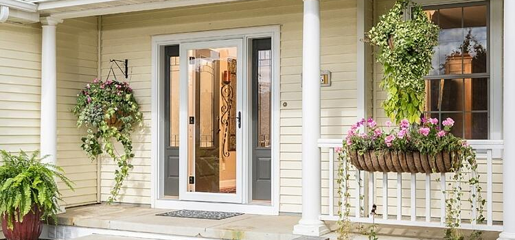 screen door installation in Redwood City