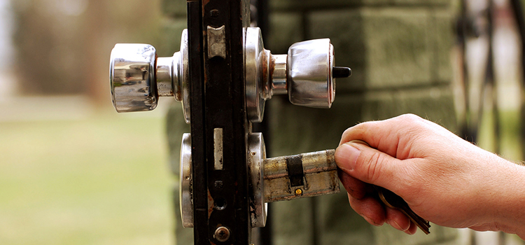 front door latch repair Redwood City
